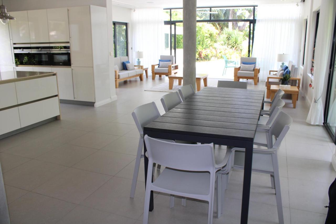 Lyla Beach Villa Pointe Au Sel Екстериор снимка